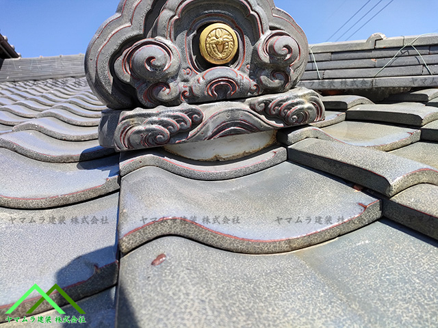漆喰の塗り替え作業