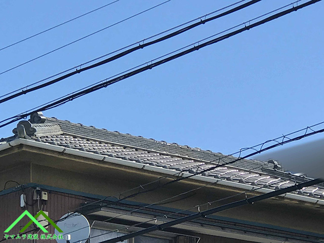 アンテナが撤去された屋根
