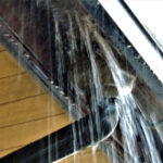 01．名古屋市中区　外壁塗装　雨樋の塗り替え作業。