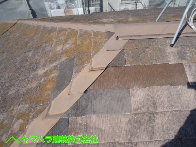 01.名古屋市南区 屋根修理 新しいカラーベストを差し替えします。