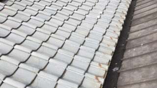 【雨漏り屋根修復】名古屋市中区　雨漏りの原因は瓦屋根から出ている使わない煙突？瓦の葺き替えから防水・下地補強まで