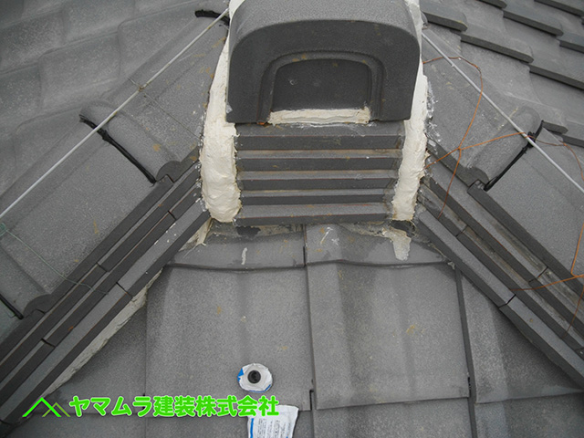 02.知多市 棟修理 漆喰を塗り棟の修理の完成です。