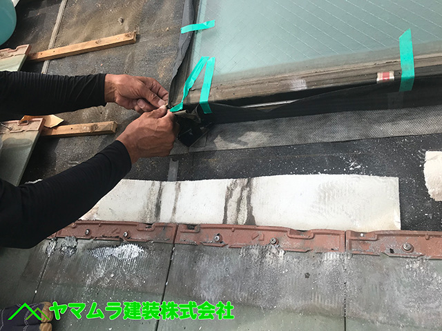 01.名古屋市昭和区 天窓修理 作業開始前の状態ビフォー。