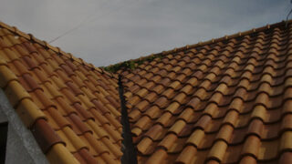 【急勾配屋根修理】名古屋市天白区　谷樋交換と二重防水工事の全工程を解説！急勾配の屋根から雨漏りも原因を特定！