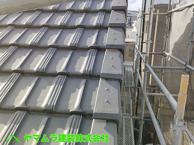 01.名古屋市天白区 ケラバ修理 ケラバ袖部に板金施工前の状態。