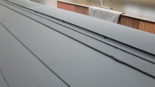 【屋根カバー工法】名古屋市昭和区 店舗の屋根から雨漏り発生!徹底調査で見えた原因!費用を抑えたカバー工法の施工事例!