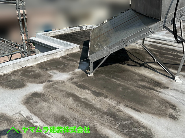 20．陸屋根防水工事作業開始前。