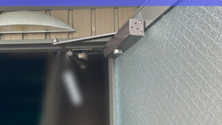 【名古屋市港区】ドアノブとドアクローザーを丁寧な取り付けと固定で部品交換によりスムーズな開閉を取り戻す【玄関ドア修理】