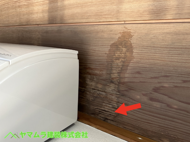 01．大府市　陸屋根点検　雨漏りした室内の天井板を目視で点検調査します。