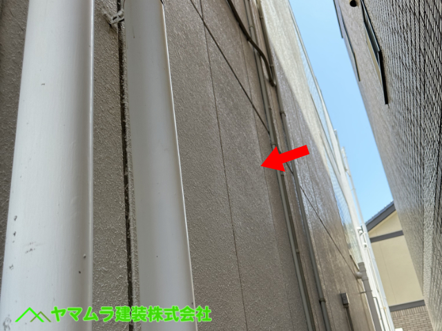 03．名古屋市熱田区　点検　建物の外壁側に回って雨漏りしている場所を確認点検します。