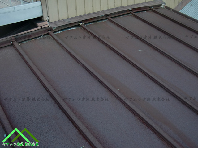 大府市　カバー工法　劣化したトタン屋根