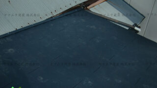 【豊明市】赤錆トタンをカラーベストへ！腐食した下地を合板で蘇らせる屋根葺き替え