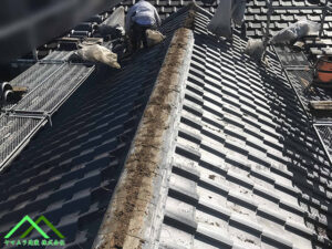 01．棟瓦の交換作業　開始前　ビフォー